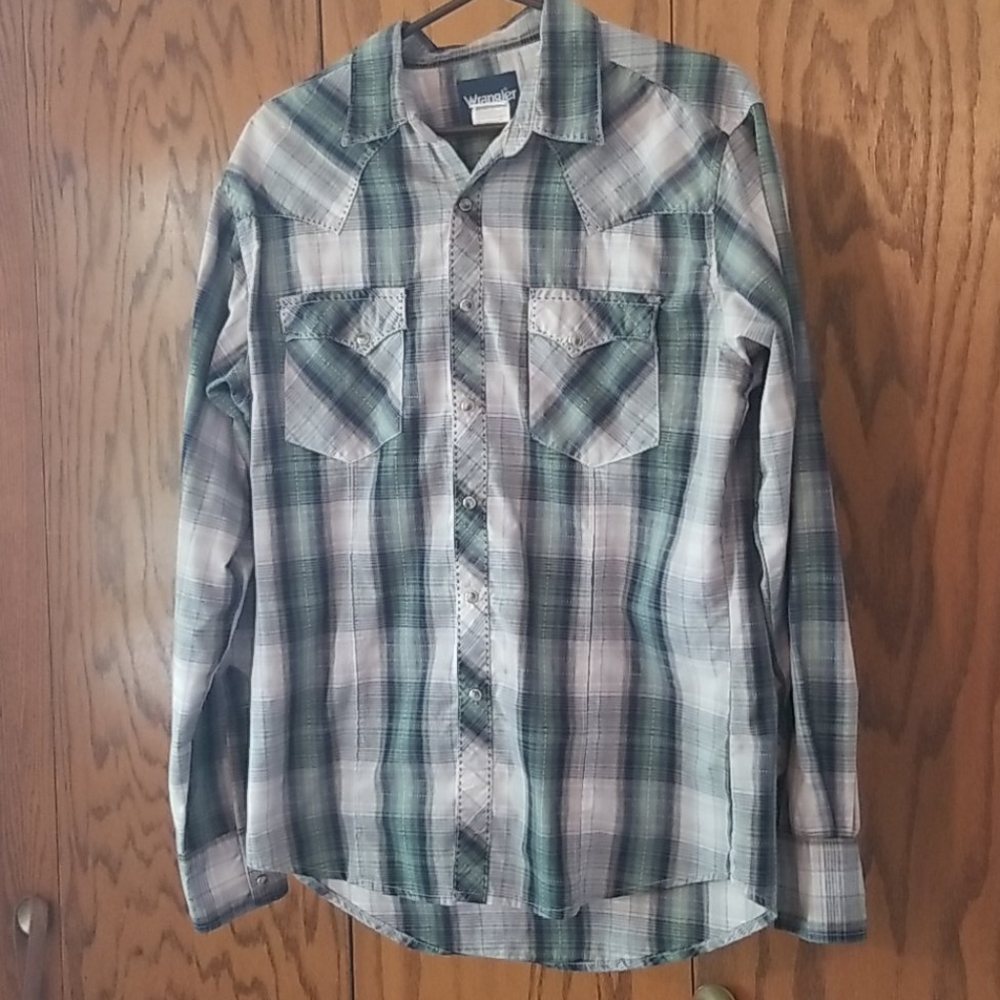 Men's Wrangler long sleeve button down